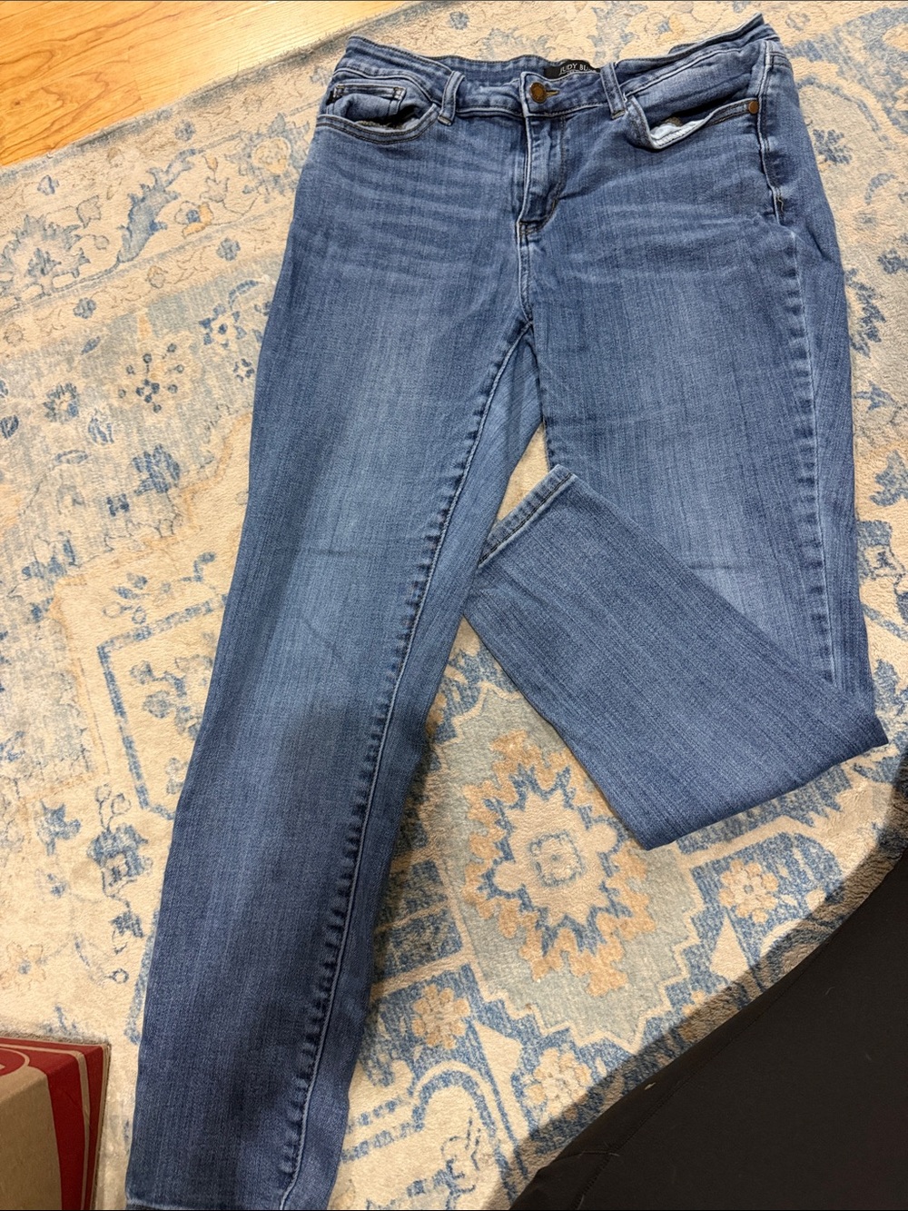 Judy Blue Faded Blue Skinny Jeans